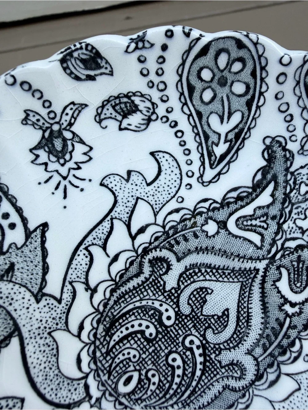 2 X Johnson Brothers Paisley Black and White Saucer Plates